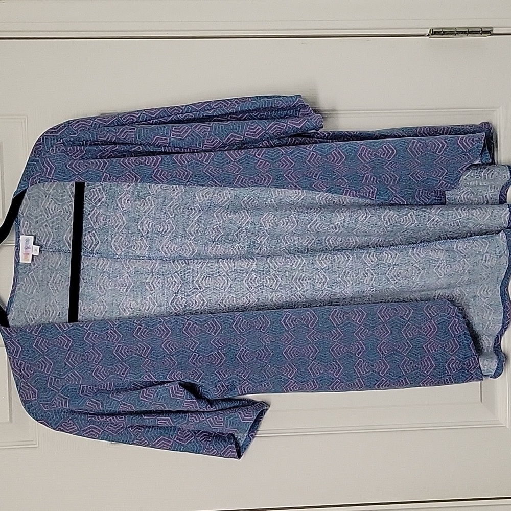 Size 3 Lularoe Bianca cardigan